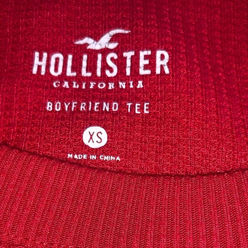 HOLLISTER BOYFRIEND TEE - Picture 3 of 7